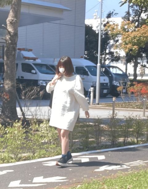 【文春】元欅坂46今泉佑唯さん、ワタナベマホトとの面会のため大きなお腹で毎日のように警察署へ通っていた