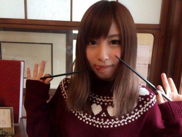 【悲報】人気AV女優さん、大爆発・・・ブチギレる・・・（画像あり）