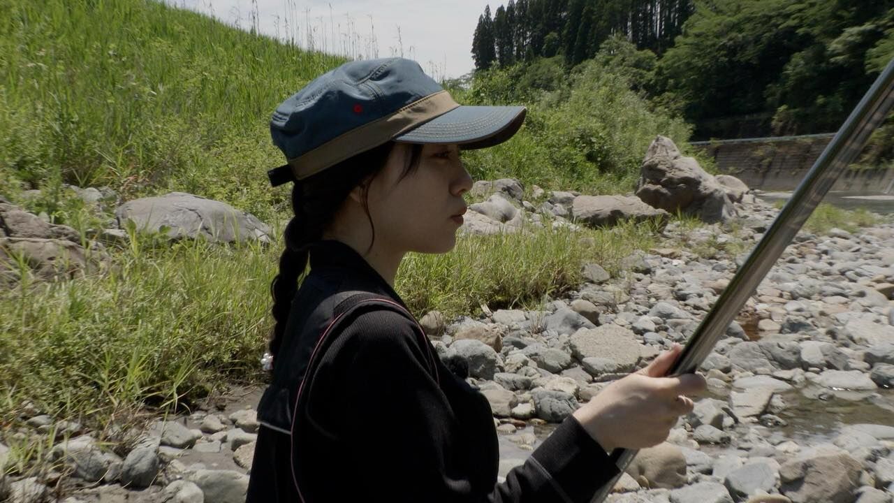 須田亜香里が「釣りびと万歳」に出演！若アユ舞う清流で友釣りデビュー～宮崎・小丸川～【2024.7.1 22:00〜 NHK BSP4K】
