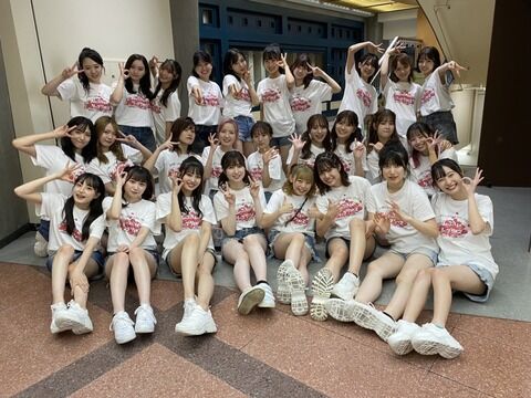 【AKB48】リクアワ以外チーム8曲が完全排除されてた件