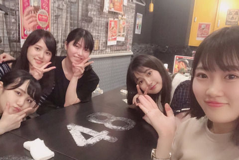 横山由依「レッスン終わりに、あやかちゃんとまなかとくるるんとずんちゃんとご飯へ」