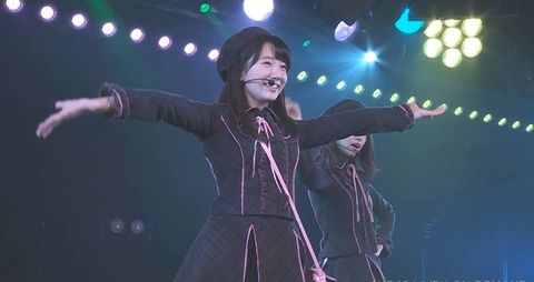 今日チーム4公演高橋きらちゃん破壊力すごいのとなりのバナナをご覧ください