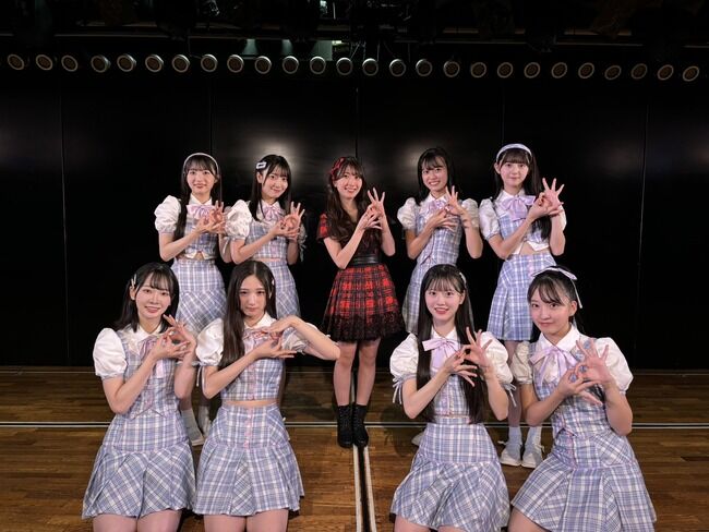 AKB劇場に石田晴香ｷﾀ━━━━(ﾟ∀ﾟ)━━━━!!【元AKB48はるきゃん】