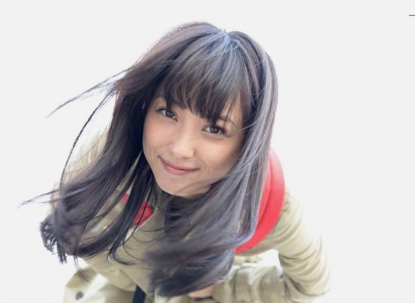 【激ｼｺ画像】佐々木希が胸元＆美脚の大胆露出ｗｗｗｗｗｗこれはたまらんなｗｗｗｗｗｗｗｗｗｗｗｗｗ