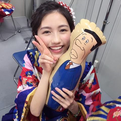【特選画像集】渡辺麻友　まゆゆ【水着　グラビア　過激　最新　雑誌　無料　セクシー　GIF　掲示板　AKB48】