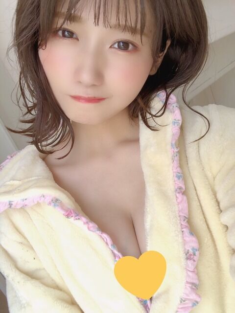【NMB48】菖蒲まりんちゃんのお〇ぱいグラビアｷﾀ━━━(ﾟ∀ﾟ)━━━!!