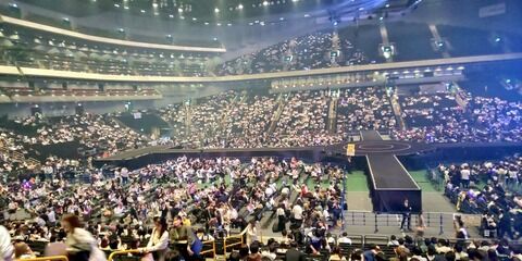 【悲報】本日のイコラブのSSAコンサートが超絶暗幕祭りだと話題に・・・