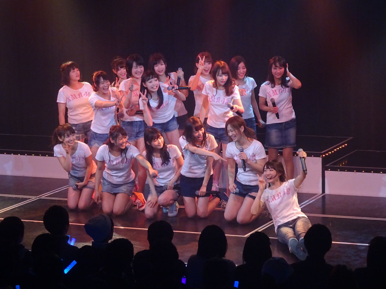 【画像あり】 ゆめりに足出させないとか衣装担当は何考えてんねん【NMB48】