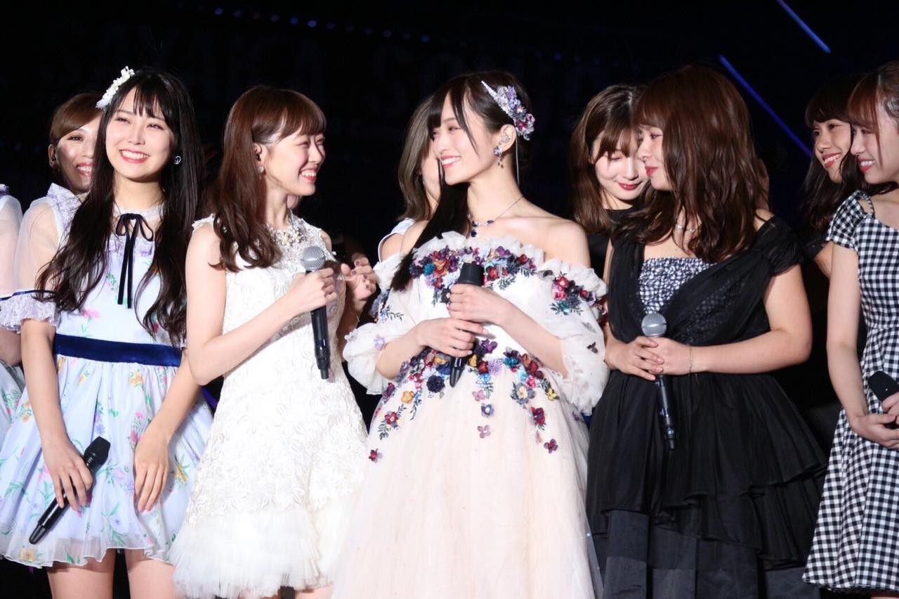 渡辺美優紀、山本彩卒コンでWセンター「かわいくてきれいだった♥ ほんとにお疲れ様とありがとう♡」