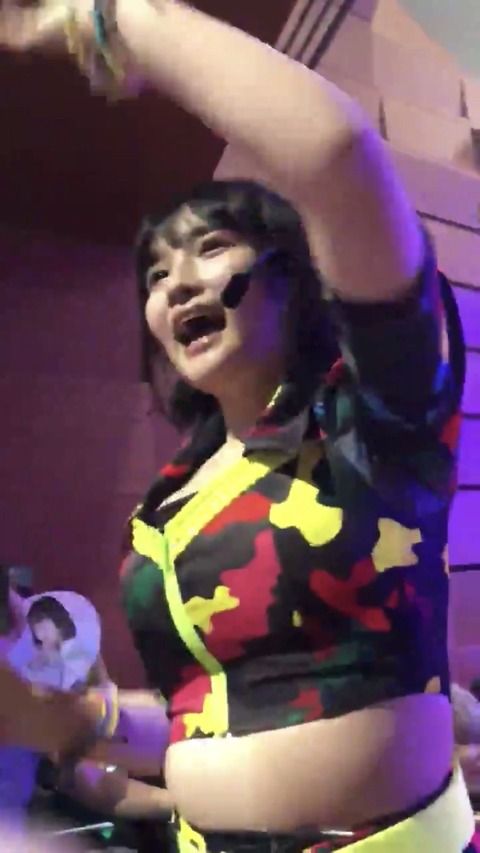 【文春】AKB48矢作萌夏「忘れたいことはない。何か私しでかしました？」【浮き輪】