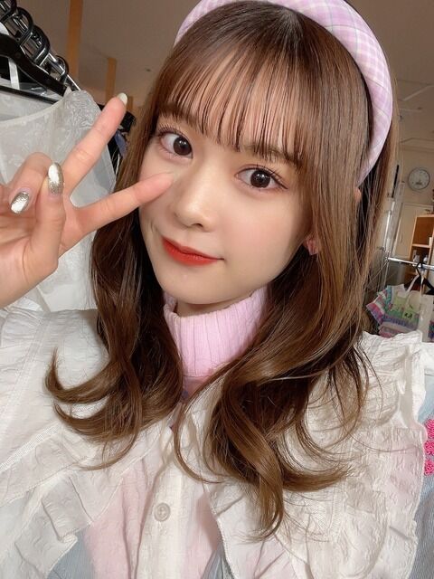 【悲報】AKB48吉川七瀬さん、野球選手やサッカー選手のキャンプを勘違い