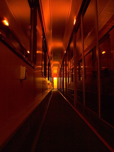 night-train-173468_960_720