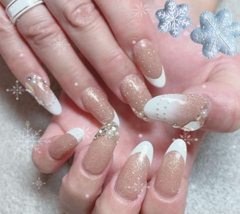 24-12-27-18-01-56-668_deco