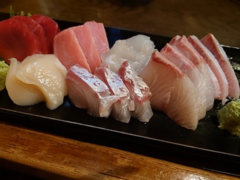 24-12-28-17-18-49-851_photo