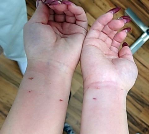 24-09-04-03-57-31-142_deco