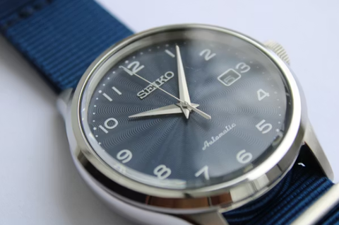 Seiko V172