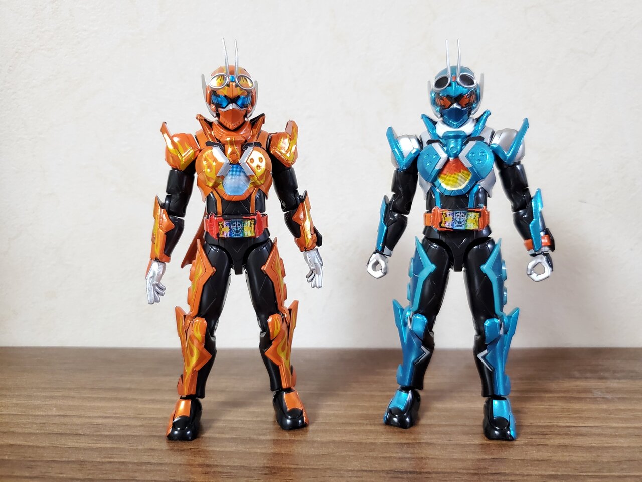 新品未開封　装動　仮面ライダー ガッチャード マジェード デイブレイク セット 装動 仮面ライダーガッチャード→6←Feat.装動 仮面