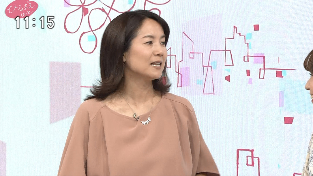 柘植恵水 キー局女子アナphotoroom