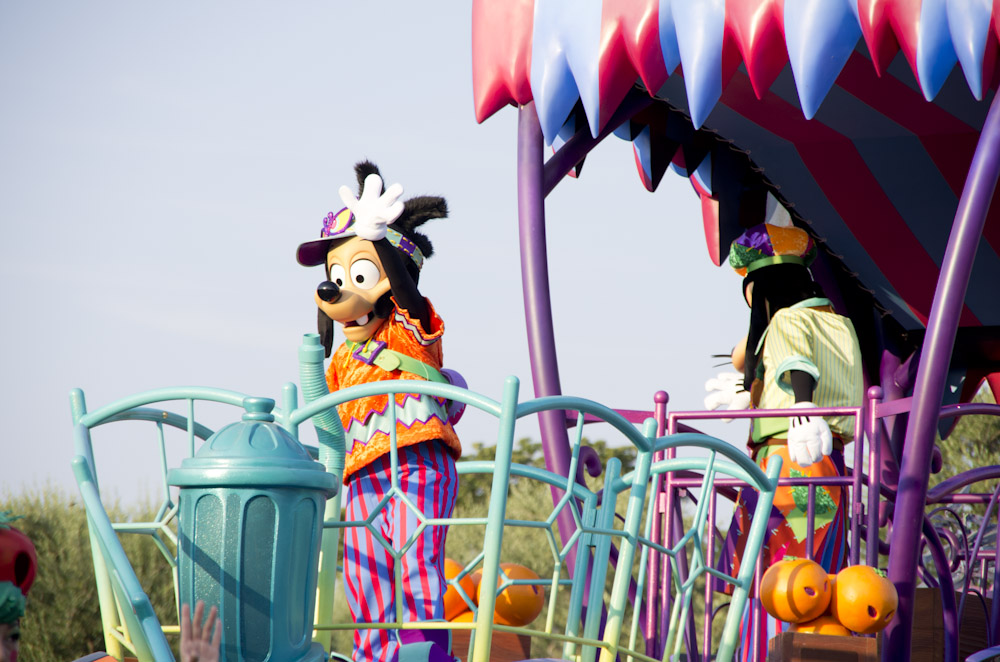 Disney Halloween 12 12 スプーキーヴィル Happymaterial