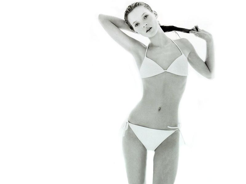 supreme kate moss 2004