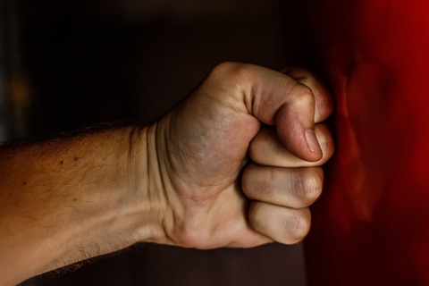 aggressive-anger-angry-163431