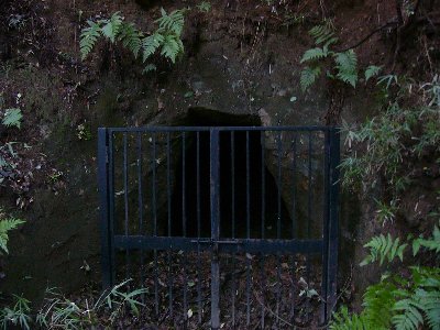 洞窟で焚き火して中学生死亡 ひとり言日記 洞窟で焚き火して中学生死亡 ひとり言日記