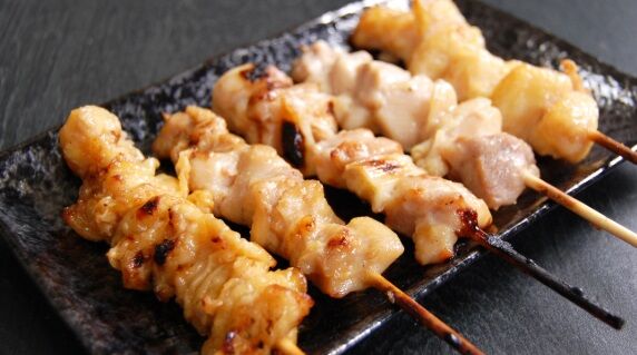 冷静に考えると焼き鳥は残酷な食べ物ではと話題に