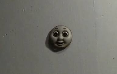 【ホラー】壁や天井に張り付いて移動する『はぐれトーマス』がヤバイぐらい怖すぎるんだけどwwwwwwwwww