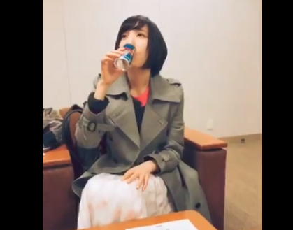 【動画】声優・悠木碧さん「あやねるが炭酸の刺激にビックリしてぴょんぴょんしてる」
