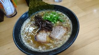 【飯テロ】ワイが今週食べたラーメン画像アップするやで~
