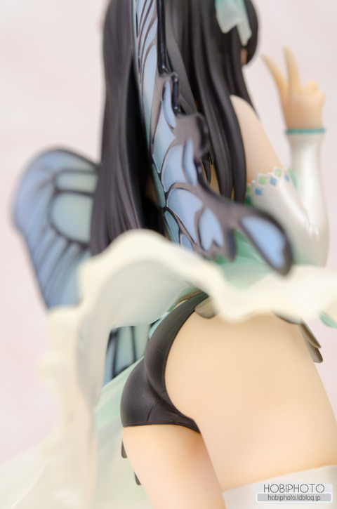 08317