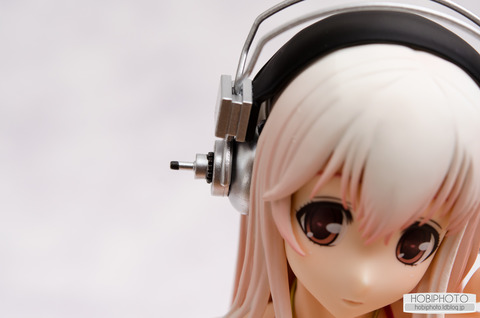 10534