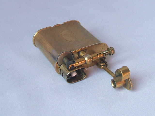 古いライター漬けの私 それに ライター