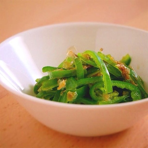 63305_563000900429895_2104479424_n