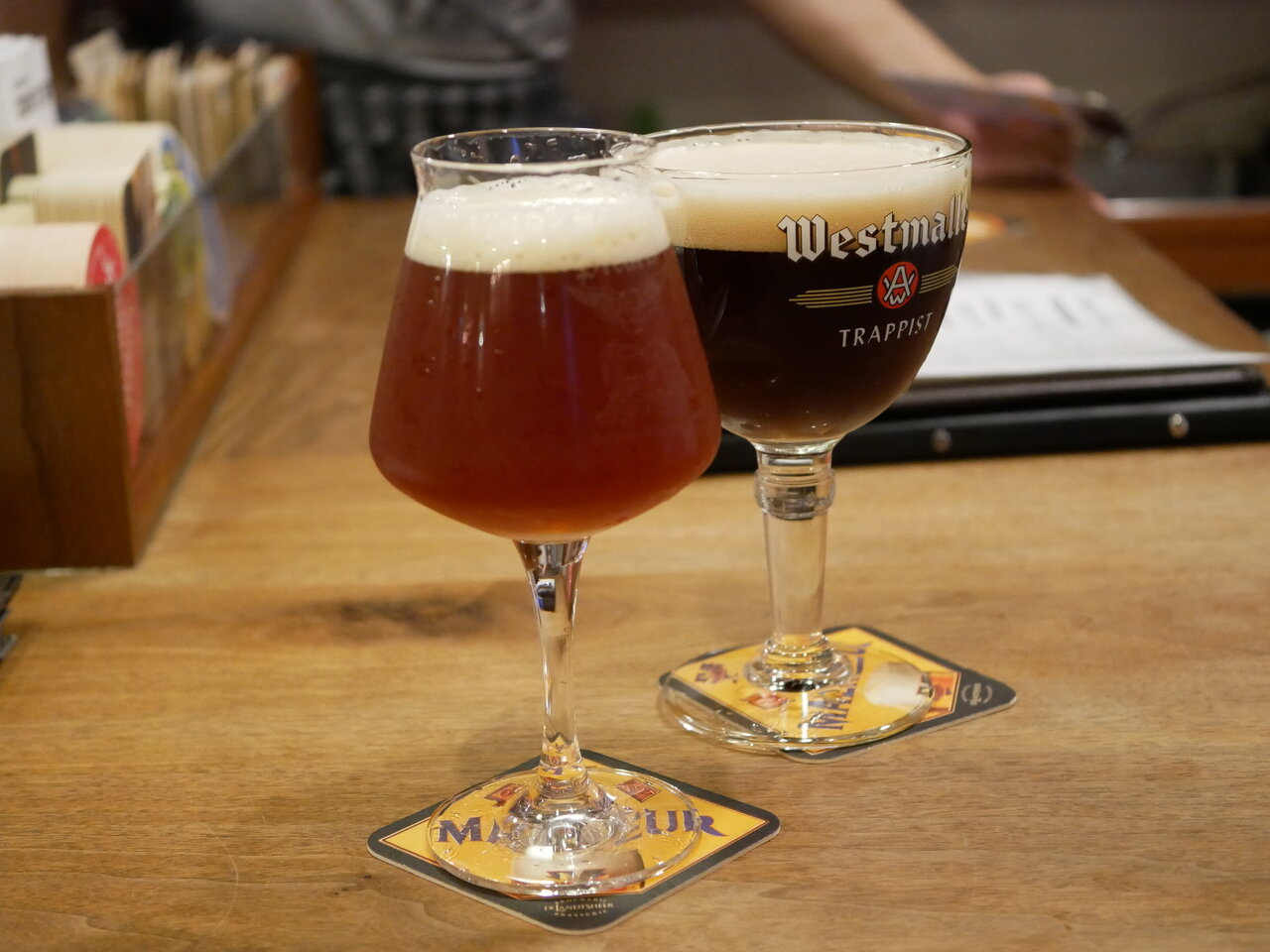 本山 カフェ レンベーク ベルギービールに撃沈の夜編 Antonグダグダ備忘録 本山 カフェ レンベーク ベルギービールに撃沈の夜編 Antonグダグダ備忘録