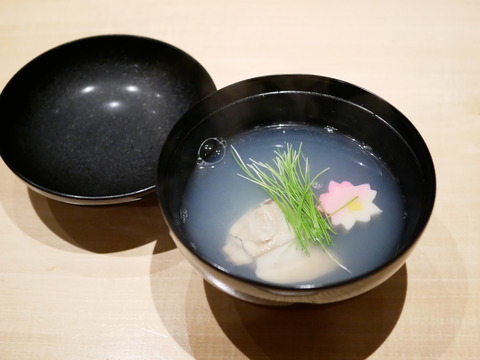 P1710838
