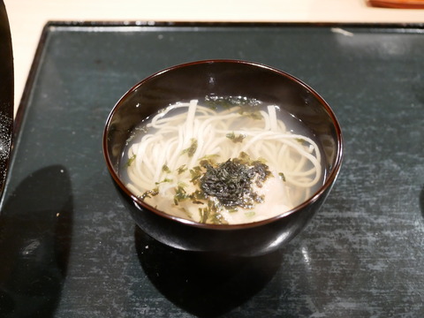 P1730695