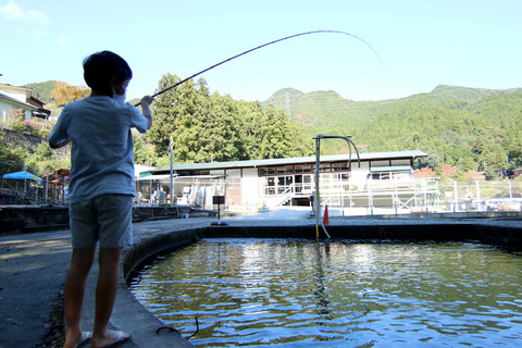 奥多摩フィッシングセンター