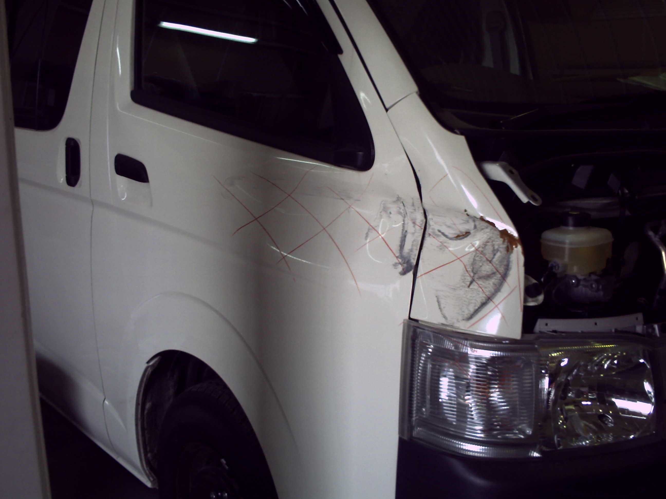 大破 ハイエース完結 By ボディーショップ マツサカ 自動車 鈑金 塗装 事故修理 保険修理 カスタム ドレスアップ 車検修理 新車中古車販売 こだわりの職人 Bossブログ