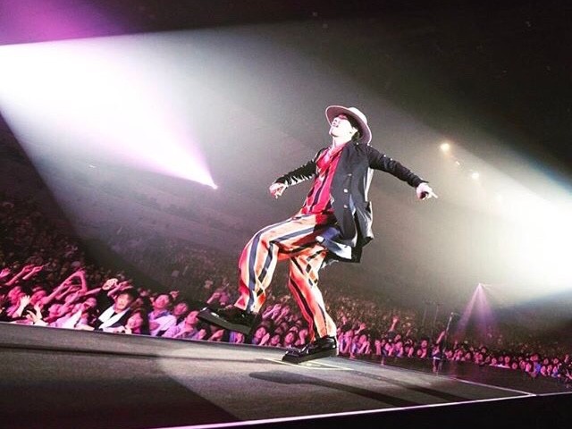 ライブレポ Radwimps ただいま 圧巻の Human Bloom Tour 17 横浜アリーナ公演を徹底レポート 夢番地日記 ライブレポ Radwimps ただいま 圧巻の Human Bloom Tour 17 横浜アリーナ公演を徹底レポート 夢番地日記