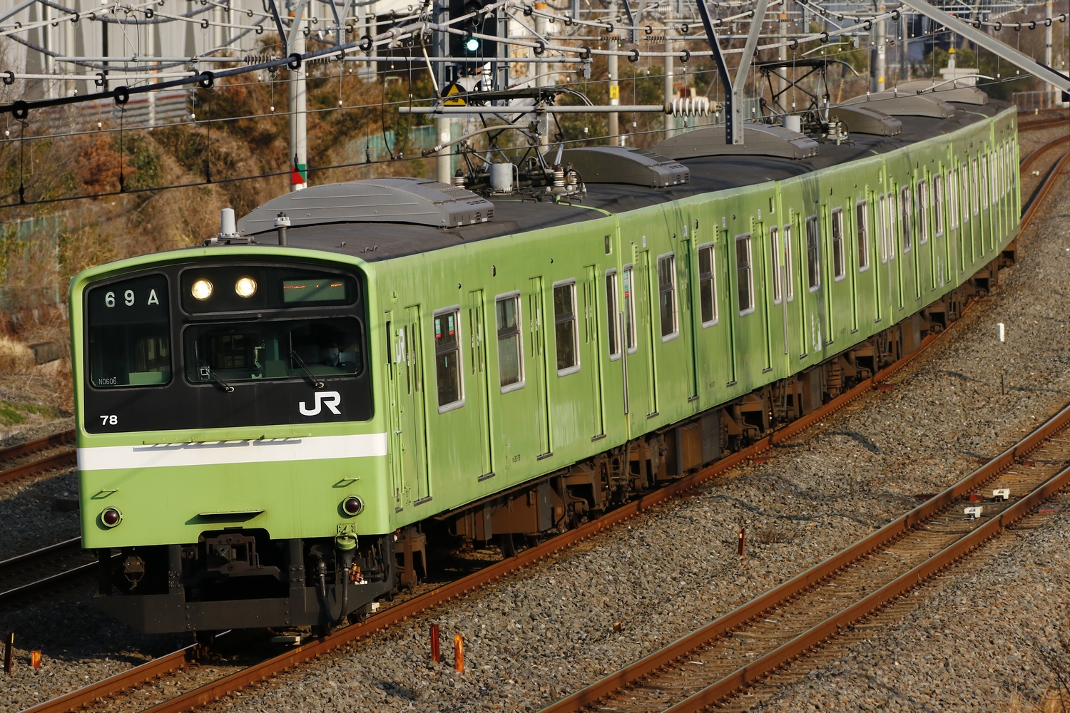 JR西】201系（30N体質改善車）ウグイス色 おおさか東線 : 写真あげ庫