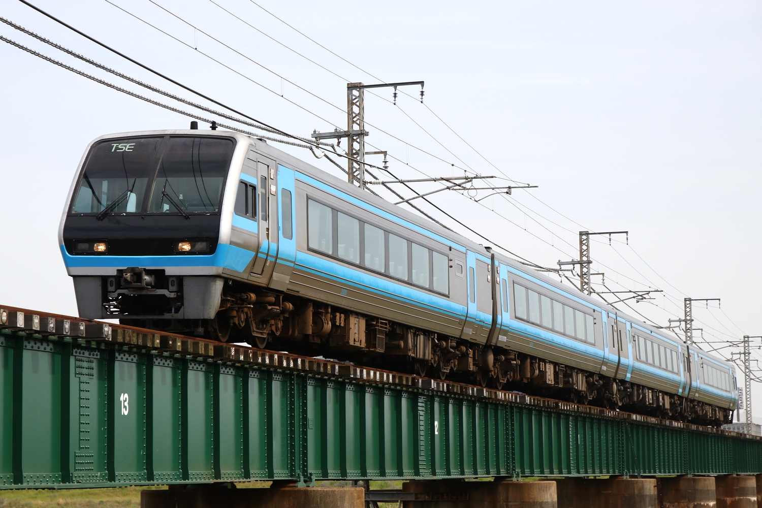 JR四国】2000系試作車 TSE「宇和海」 : 写真あげ庫