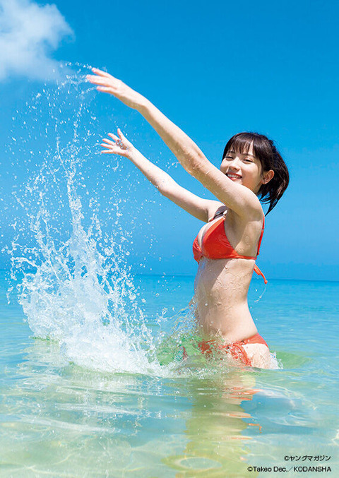 桃月なしこ1st水着写真集「未完」