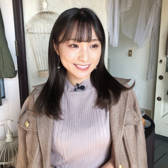 AKB48左伴彩佳の美乳スタイル