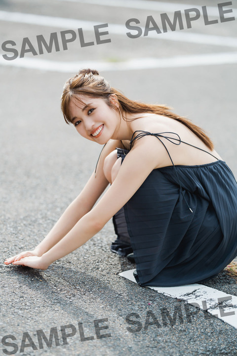 村島未悠1st水着写真集『むらみゆ』特典絵柄 (8)
