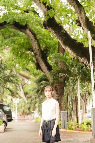 乃木坂46鈴木絢音1st写真集「光の角度」