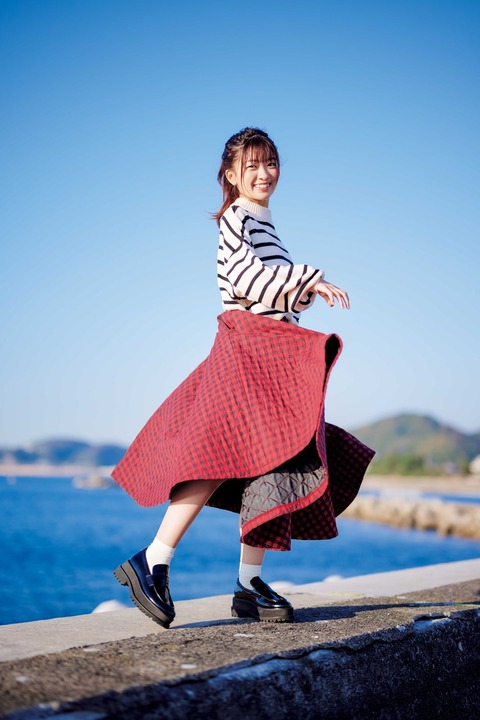 Liella!鈴原希実ヤンジャン初ソログラビア
