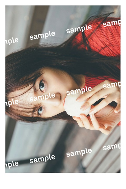乃木坂46新内眞衣の卒業記念写真集「夜が明けたら」