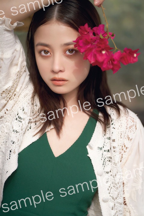 橋本環奈3rd写真集 カレイドスコープ