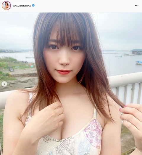 SKE48山内鈴蘭SPA水着グラビア